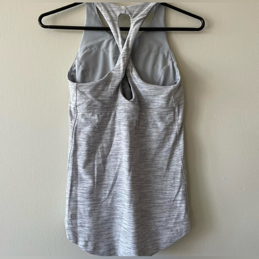 Lululemon tank top